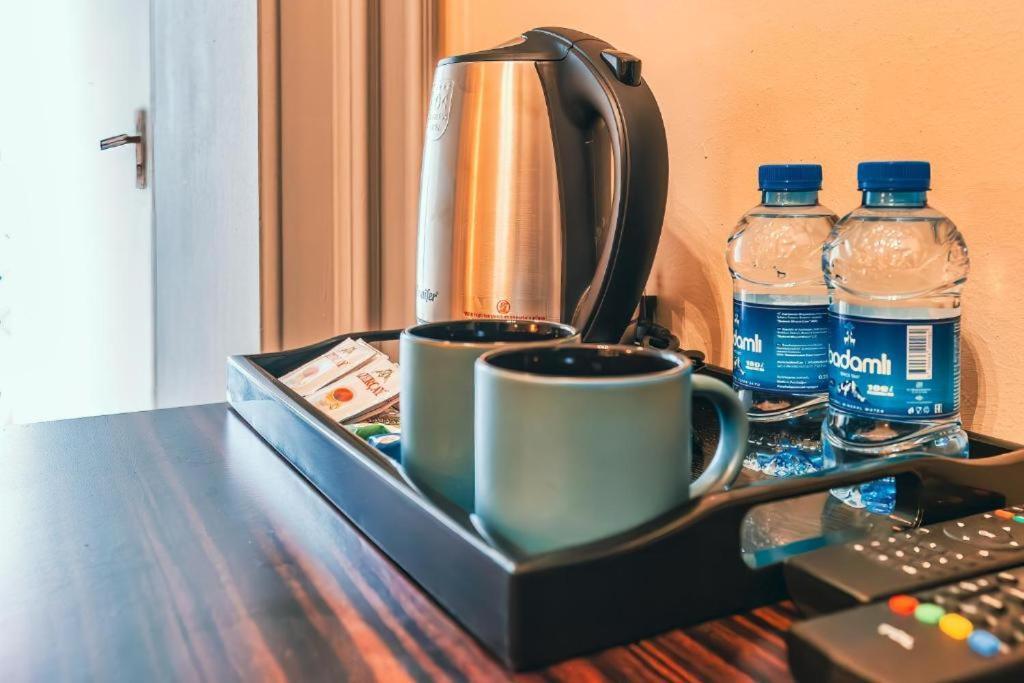 Garden Inn Nizami Hotel Баку Экстерьер фото
