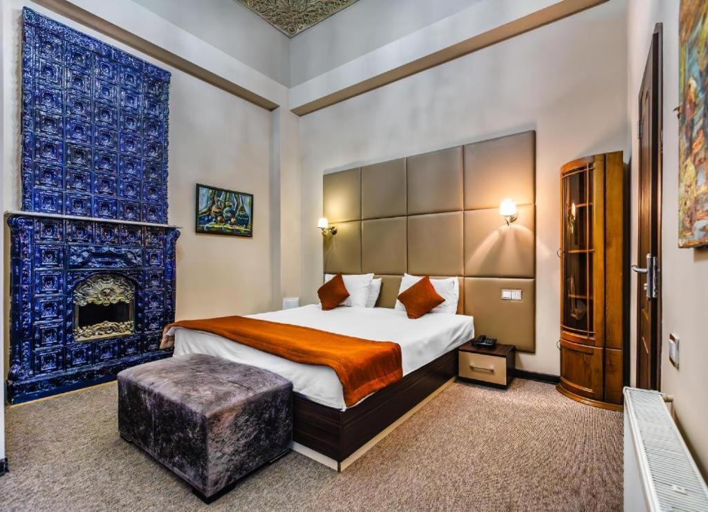 Garden Inn Nizami Hotel Баку Экстерьер фото